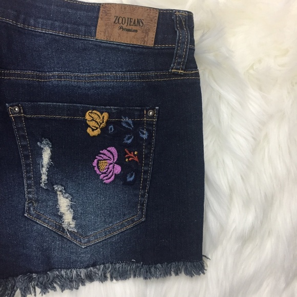 ZCO Embroidered Floral High Waisted Denim Shorts L - Picture 7 of 8